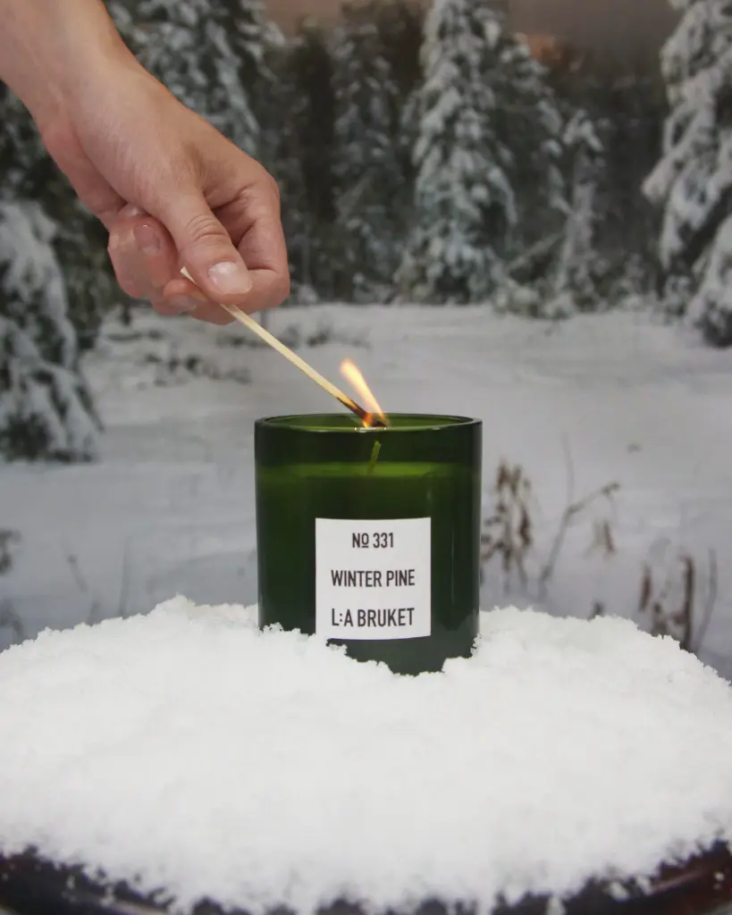 Winter pine Candle .webp