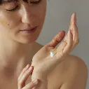 hand_lotion_application_03_1125x.webp