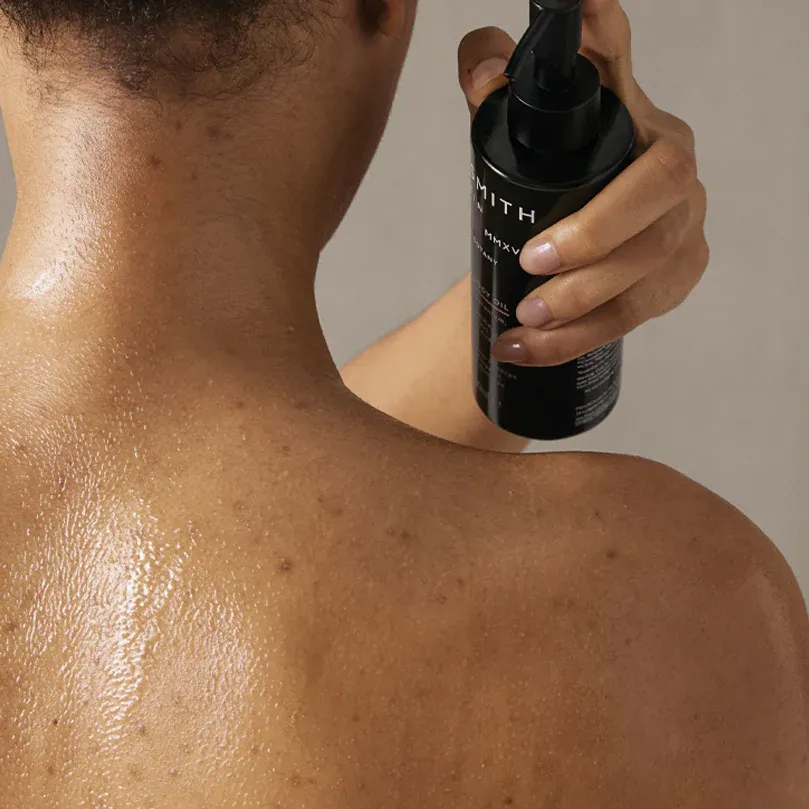 stillness_body_oil_application_03_1125x.webp