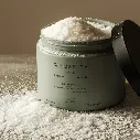 bath_salts_application_03_1125x.webp